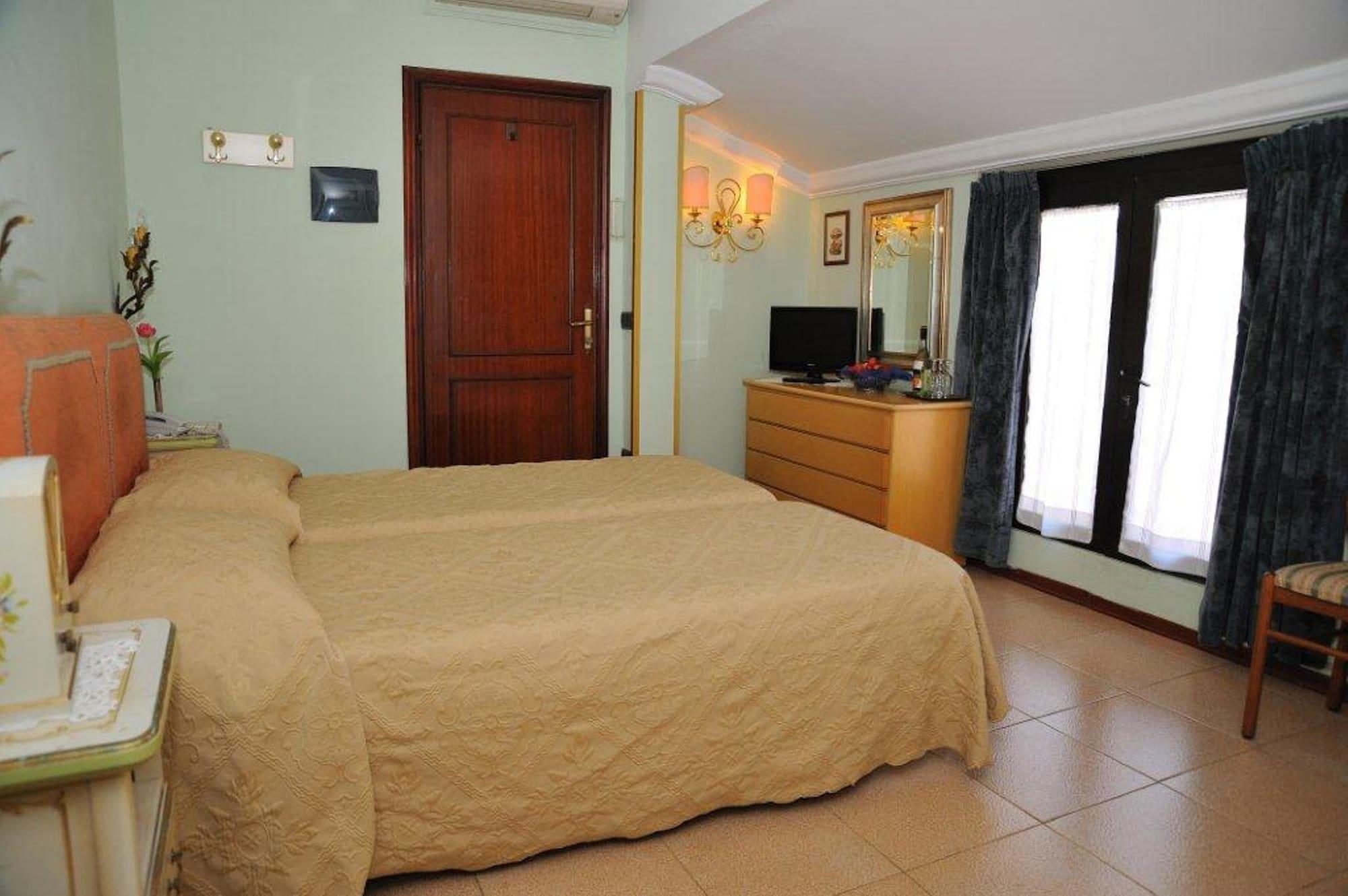 Hotel Savona Montecatini Terme Dış mekan fotoğraf