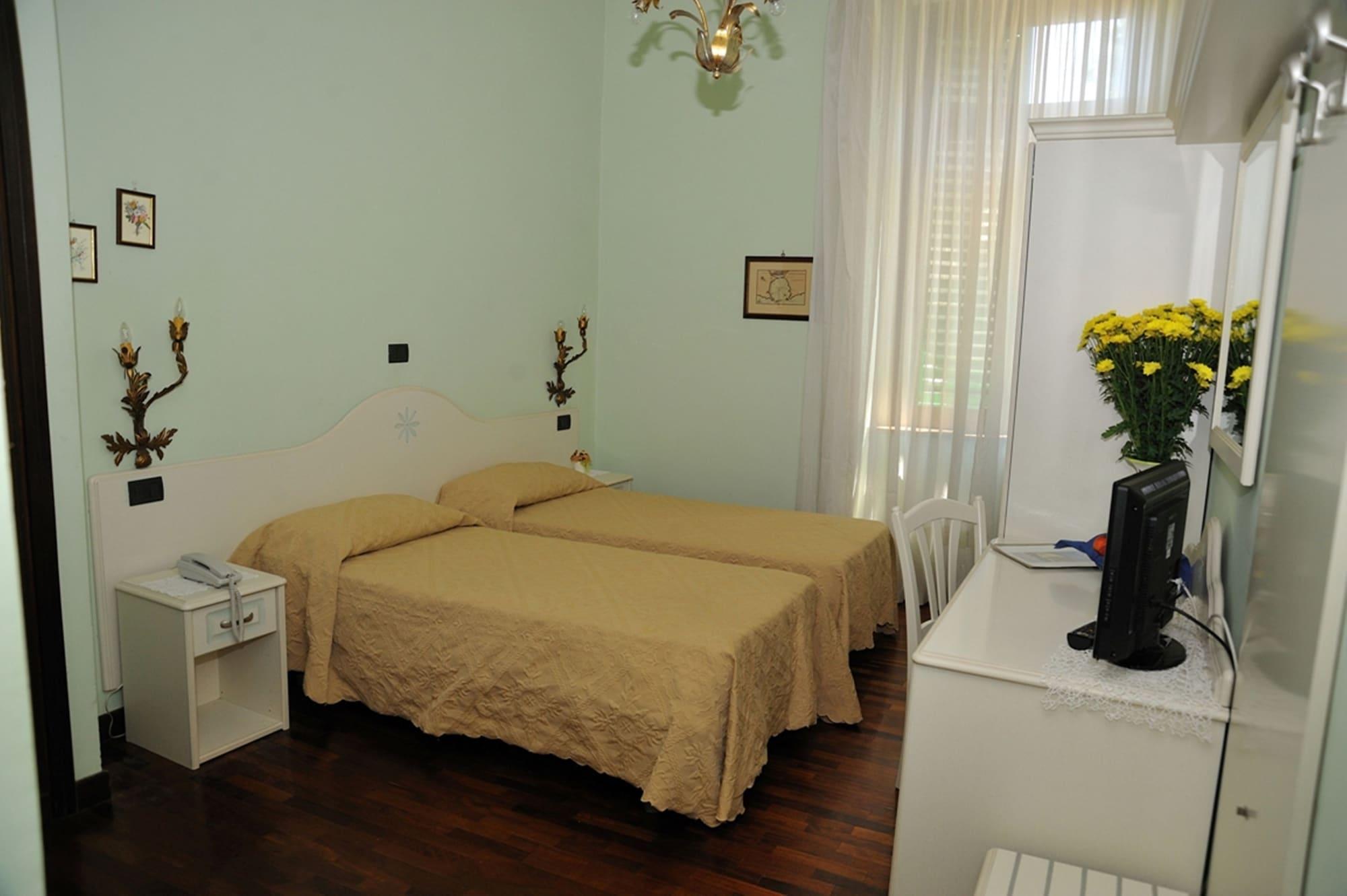 Hotel Savona Montecatini Terme Dış mekan fotoğraf