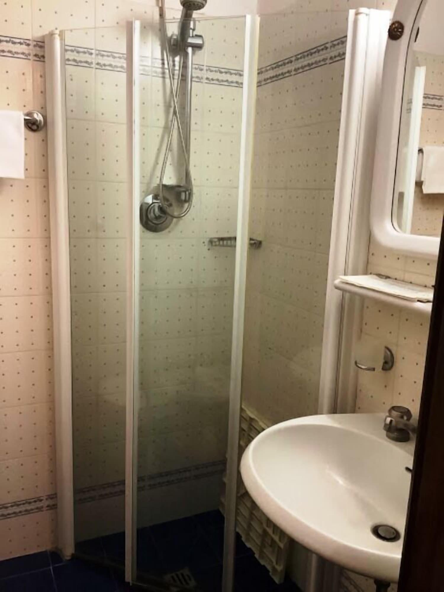 Hotel Savona Montecatini Terme Dış mekan fotoğraf