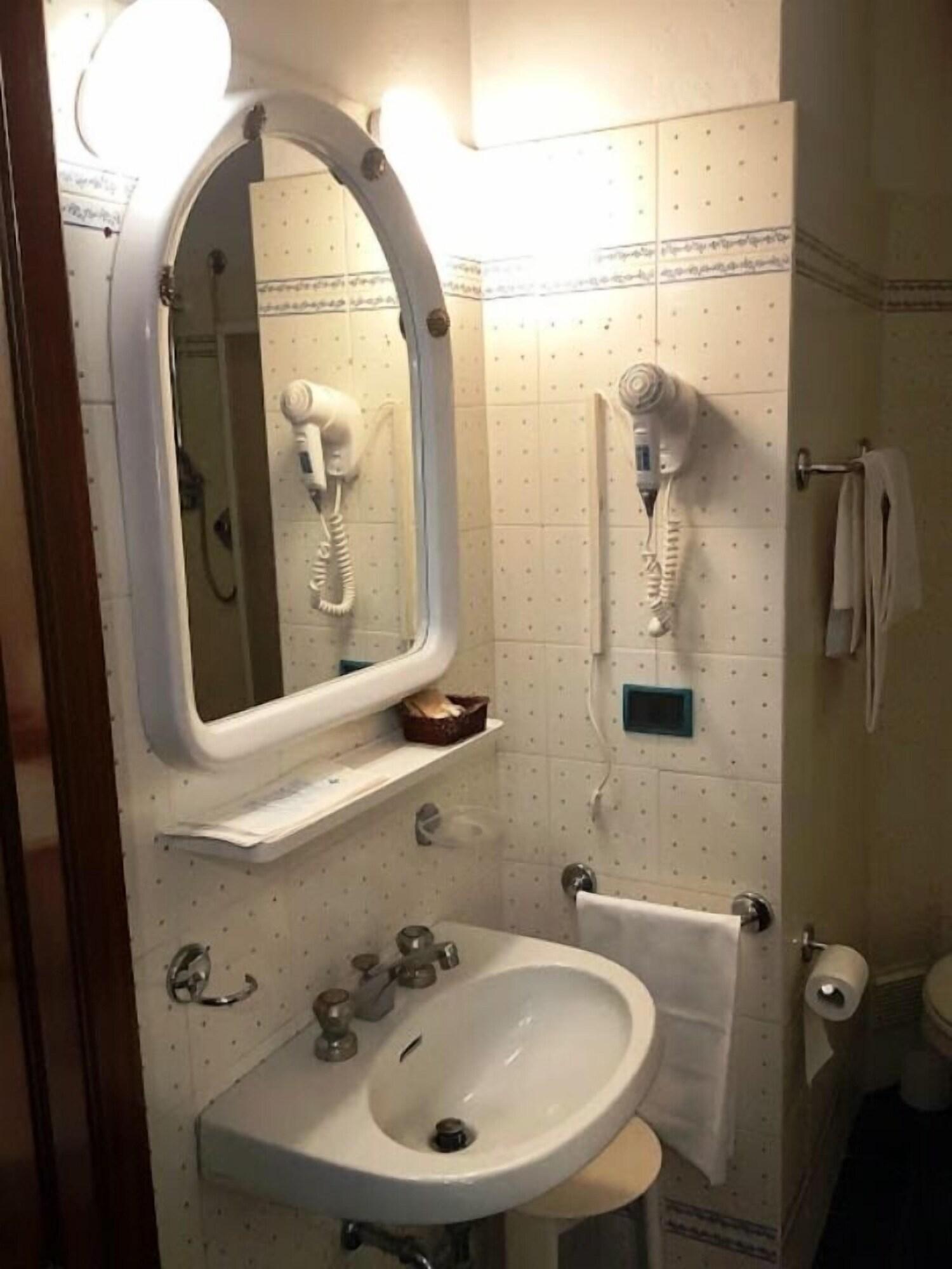 Hotel Savona Montecatini Terme Dış mekan fotoğraf